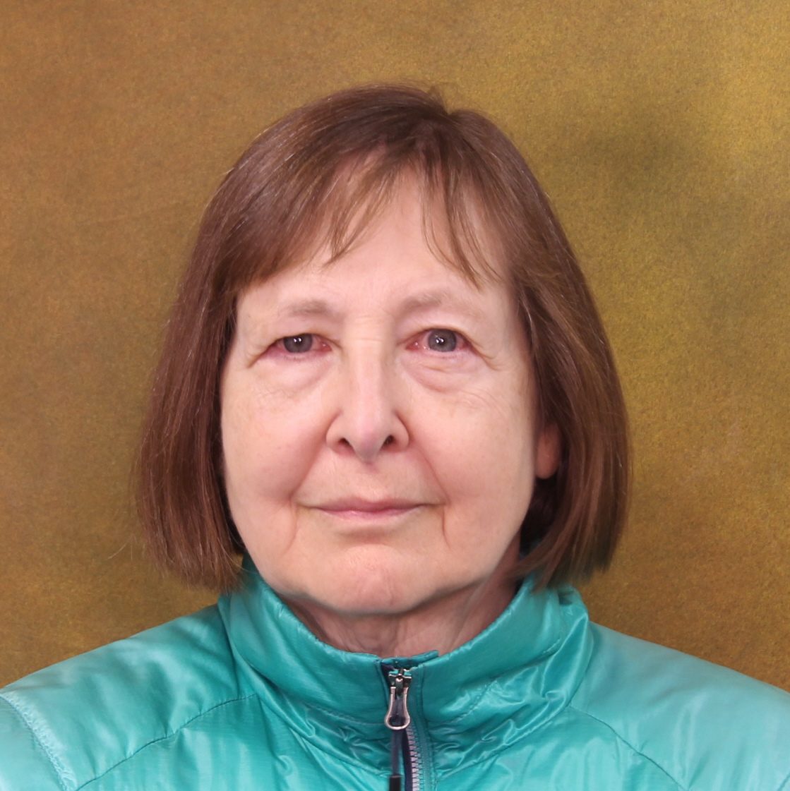 Photo of Elizabeth Ciner