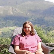 Grace Wallace-Jackson ’24 in rural northern Spain