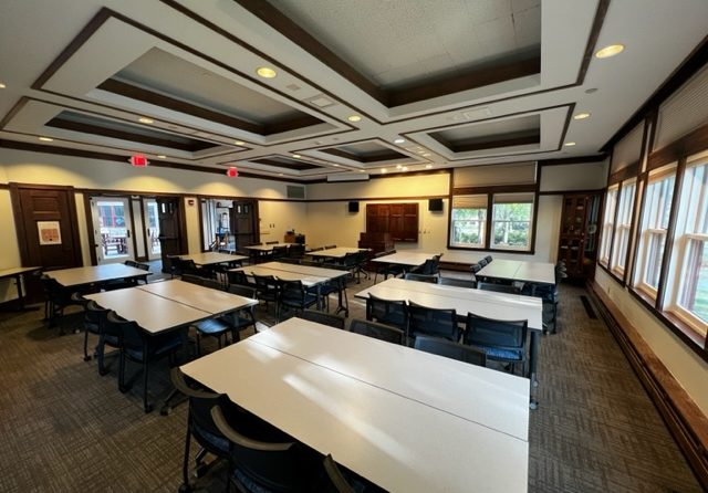 Alumni Guest House Meeting Room