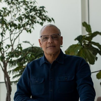 Photo of Kenneth Hanna