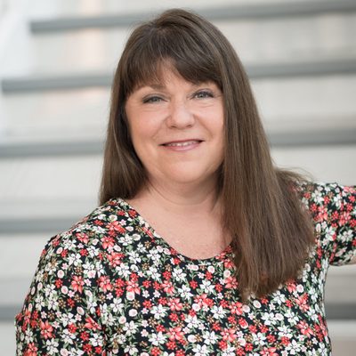 Photo of Carrie Carlton