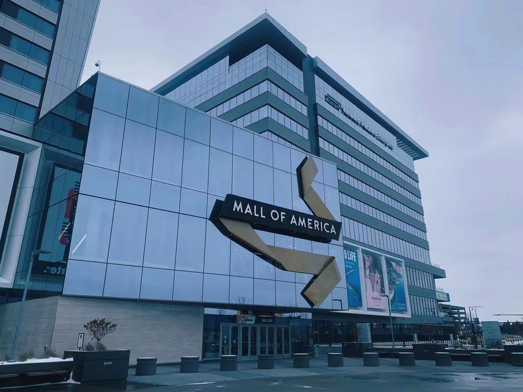 Minnesota's massive Mall of America looks to nearly double its size