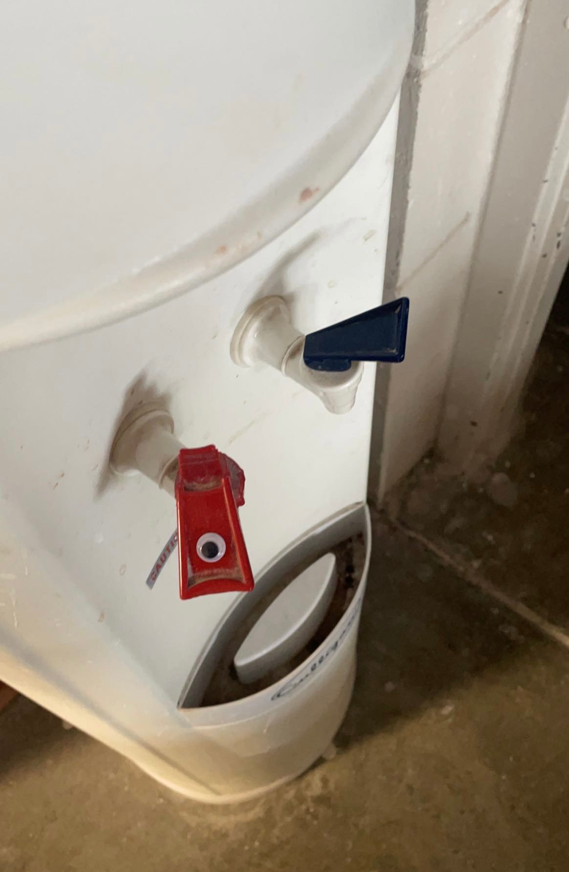 googly eyes