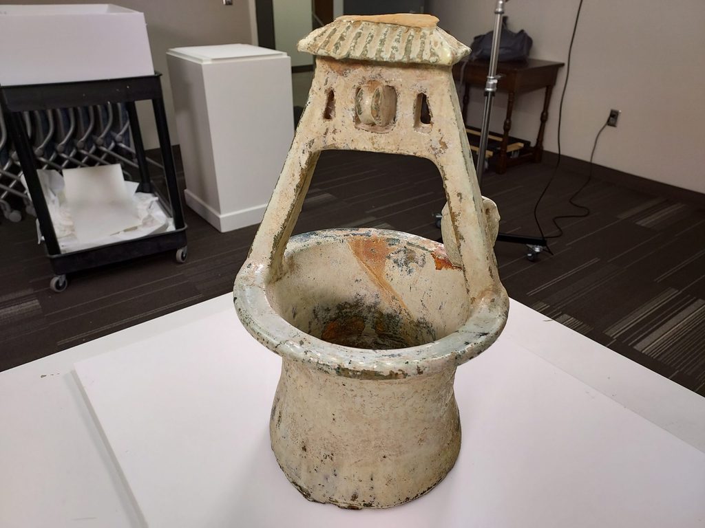 A ceramic well