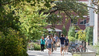 People on a campus tour