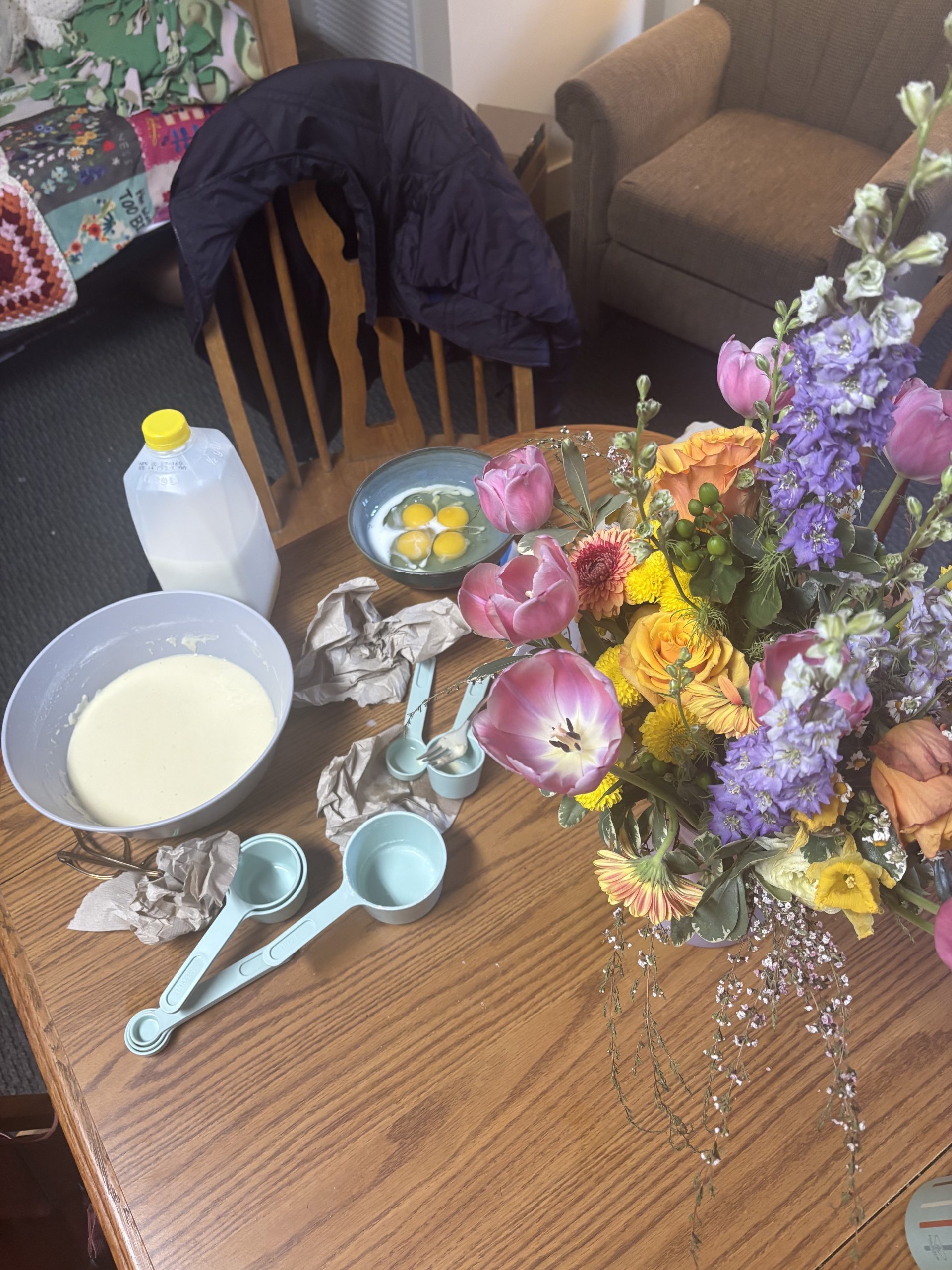 The ingredients for a pancake breakfast