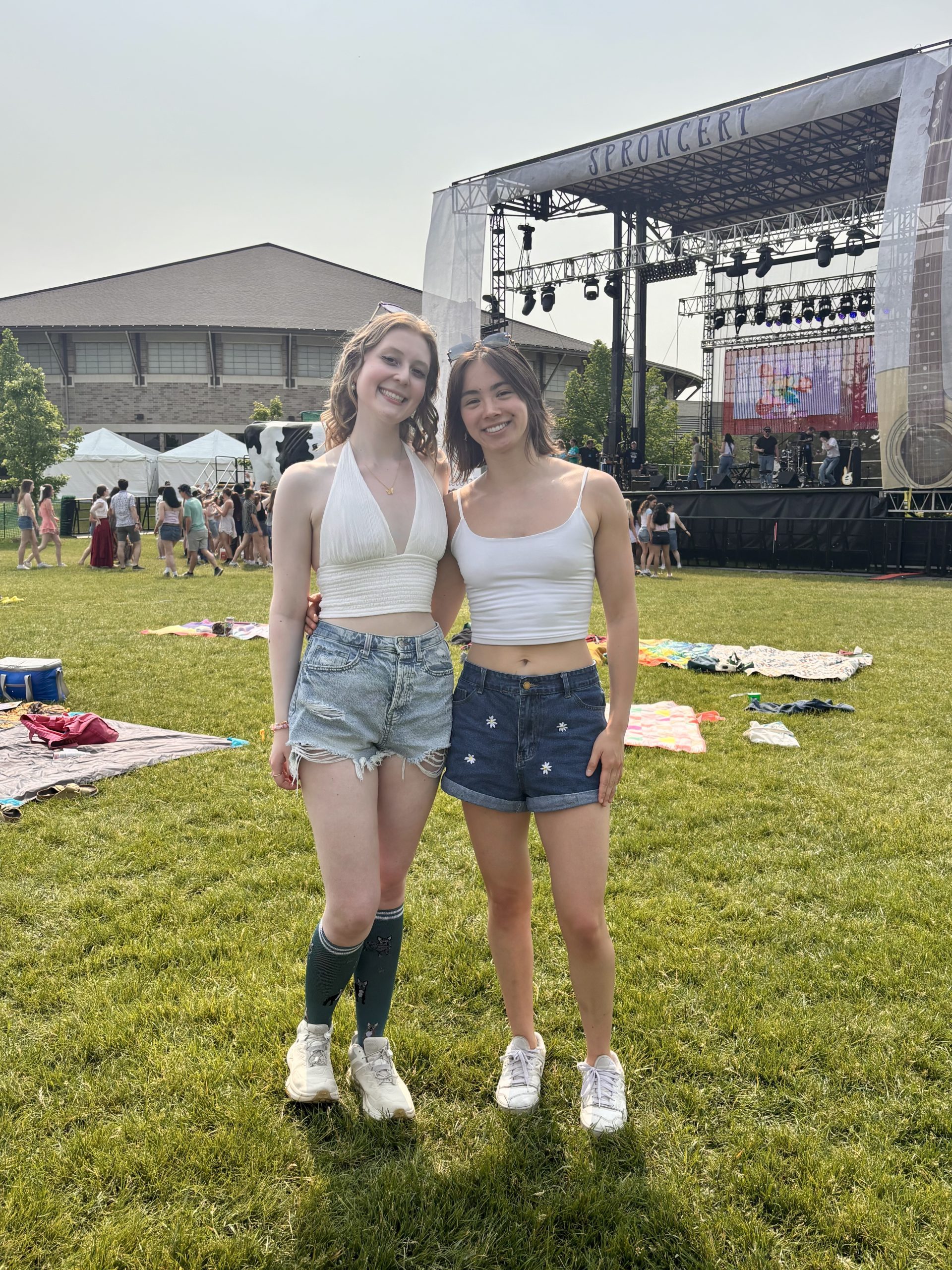 Two girls at Sproncert