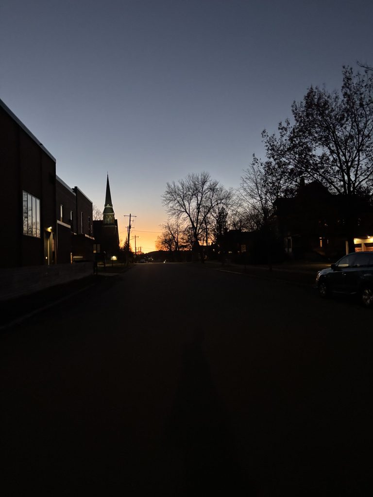 A sunset on the way back from the Weitz