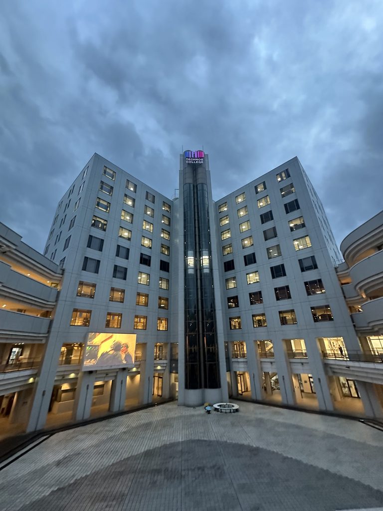 A photo of a large intimidating building. 