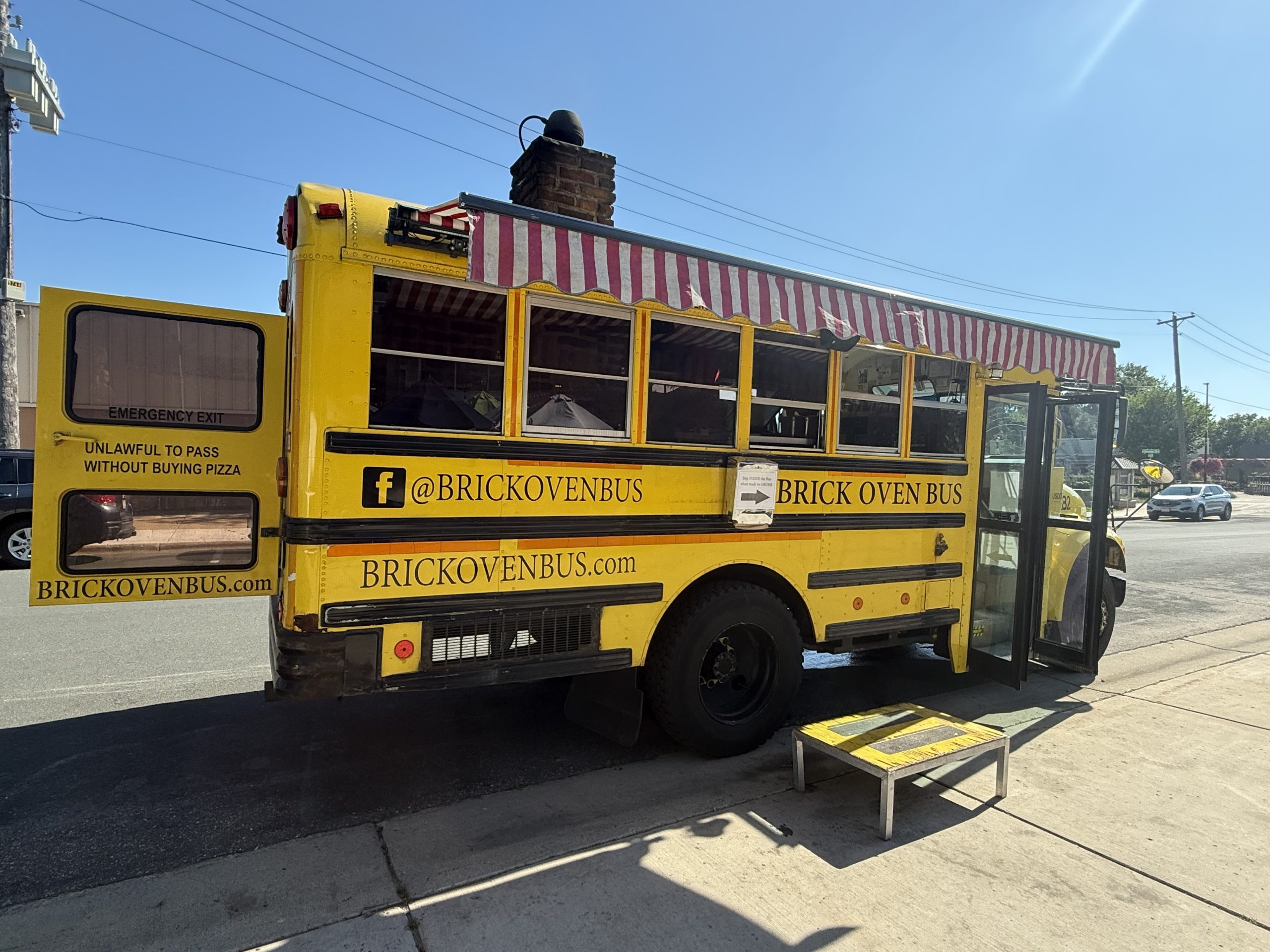Brick Oven Bus