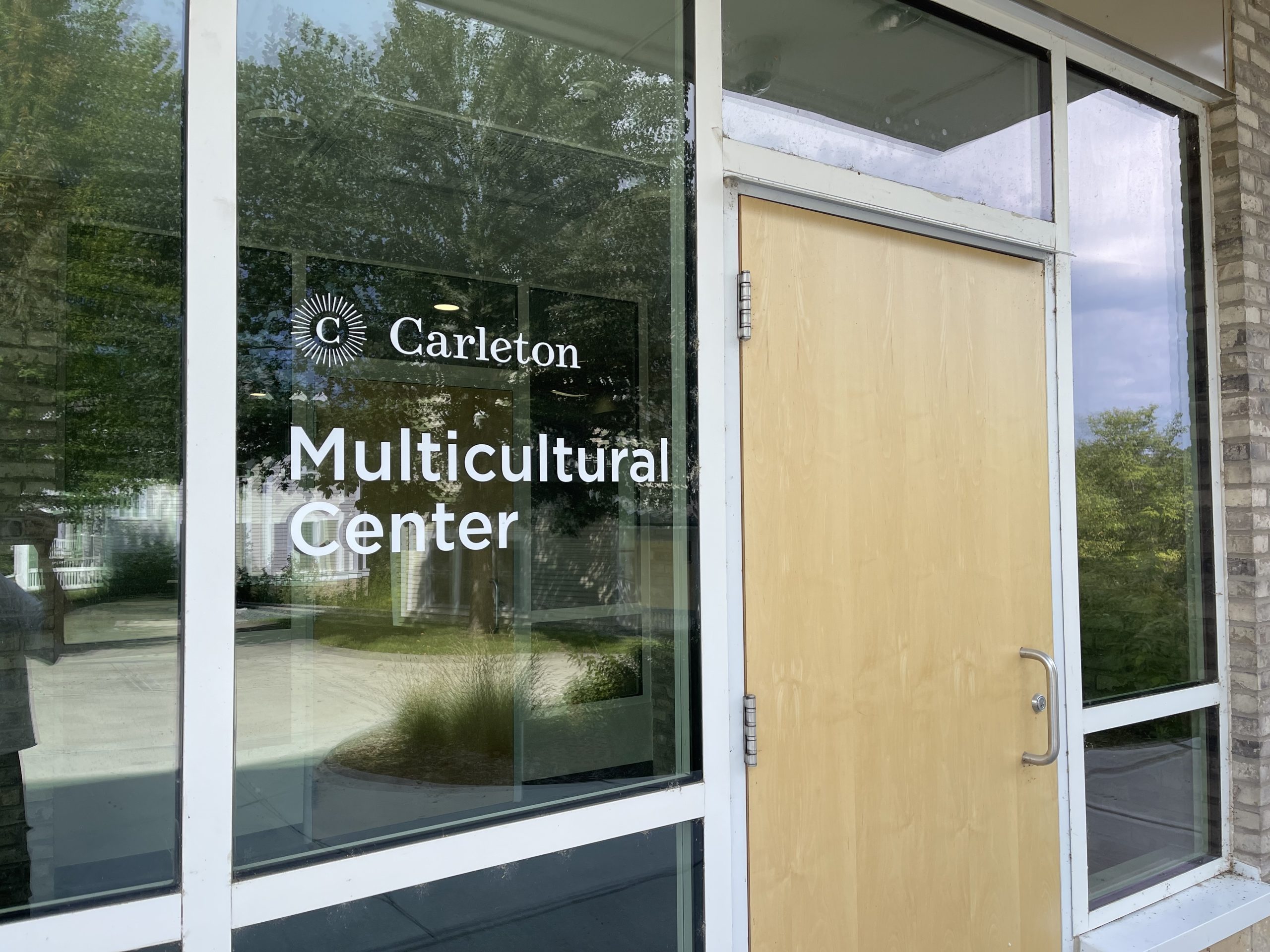 Multicultural (MCC)