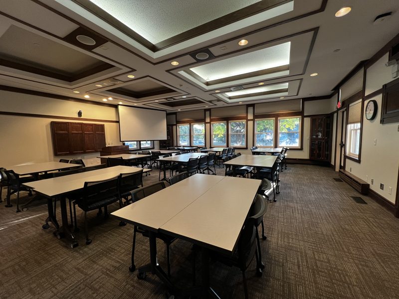 Alumni Guest House Meeting Room view 1