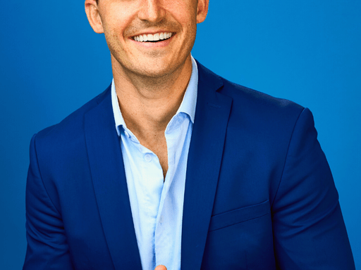Alex Weber Headshot 2023