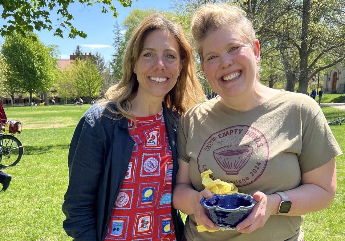 Professor Kelly Connole and Convo speaker Jill Conklin