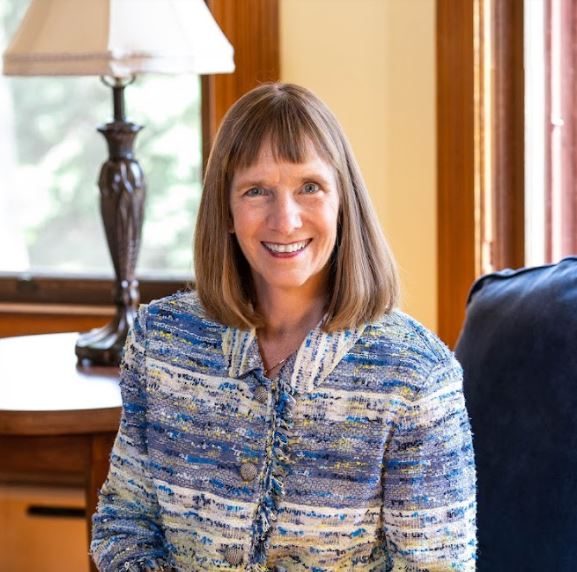 Photo of Alison R. Byerly P ’15