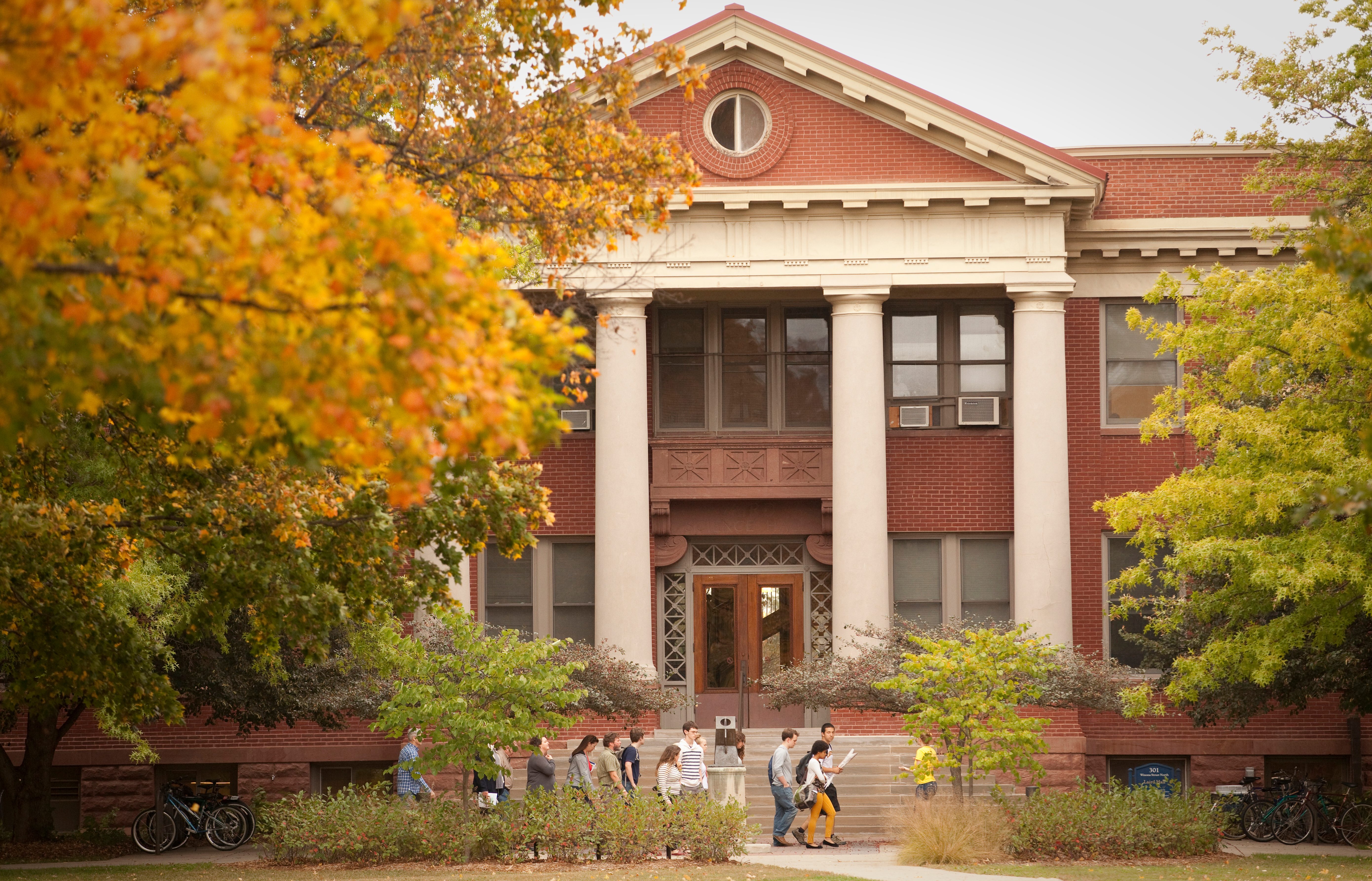 Carleton At A Glance – About Carleton – Carleton College