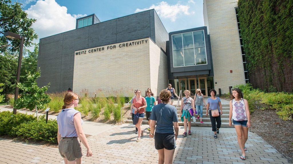 A group of students outside the Weitz Center for Creativity