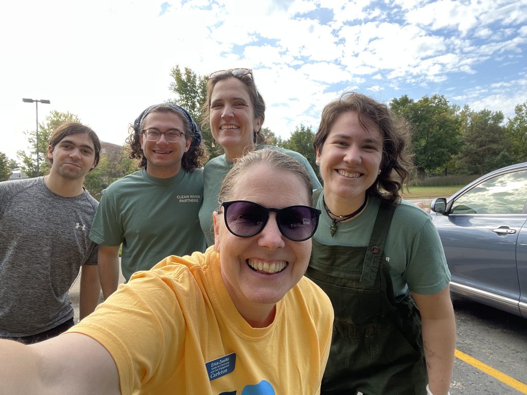 volunteers take a selfie