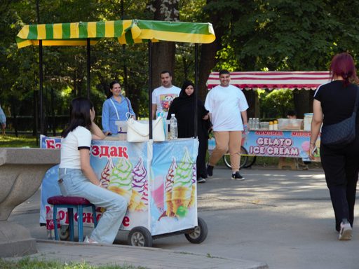 ice cream selling