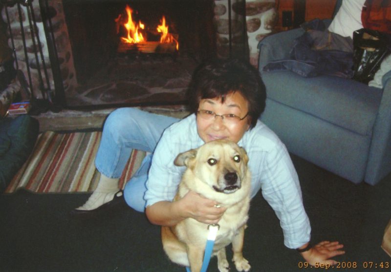 Mariko with her dog Yuuta