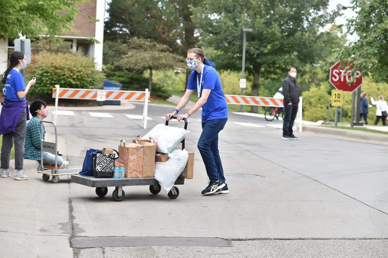 Class of 2024 Move-in day
