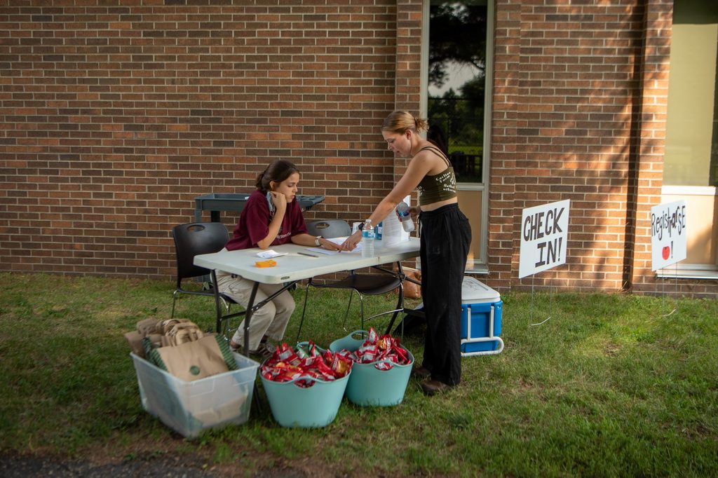 Milligan and Emlen at the farm to family market