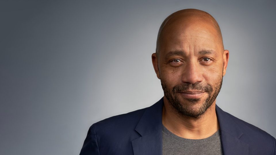 Headshot of David Wright Faladé ’86.
