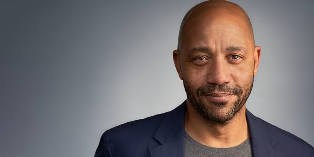 Headshot of David Wright Faladé ’86.