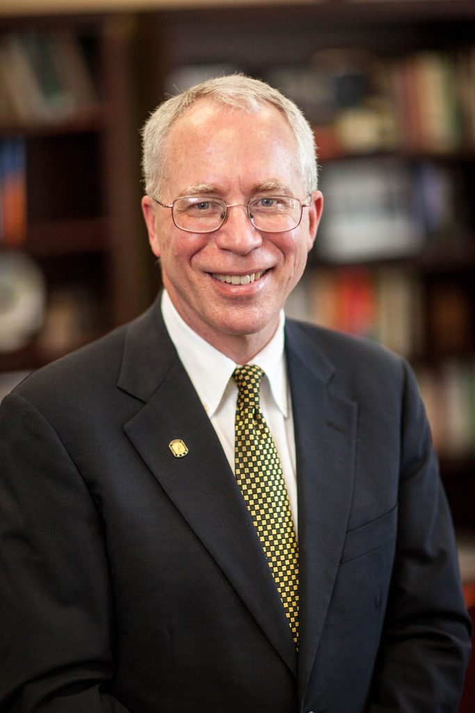 Headshot of Fred Ohles ’75.