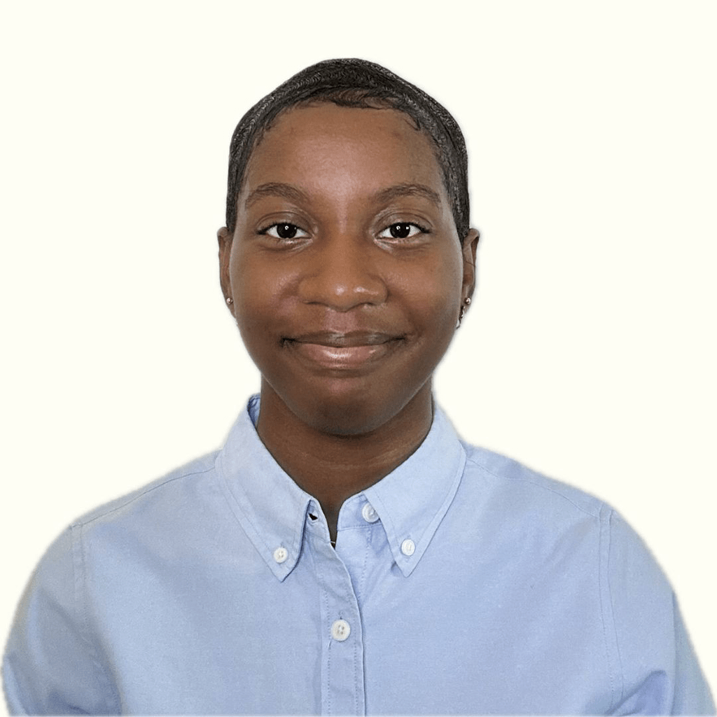 Headshot of Zaria Kelly.