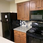 Myers Kitchen-Lounge-Fridge, Stove & Microwave