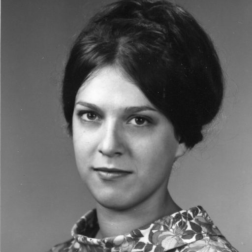 Archival photo of Karen (Wagschal) Montaperto (1967)
