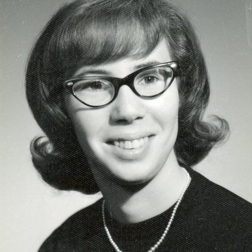 Archival photo of Sarah (Cohn) Braun (1969)
