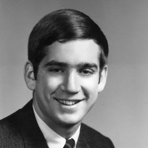 Archival photo of Robert Carlson (1968)