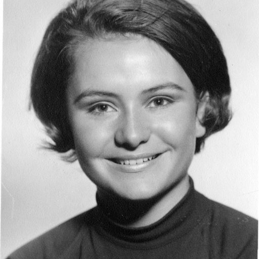 Archival photo of Carrie (Ebersole) Brewster (1974)