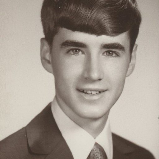 Archival photo of Robert Mueller (1976)