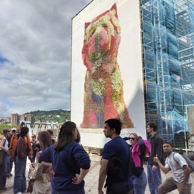 Carleton Students Outside the Guggenheim Museum