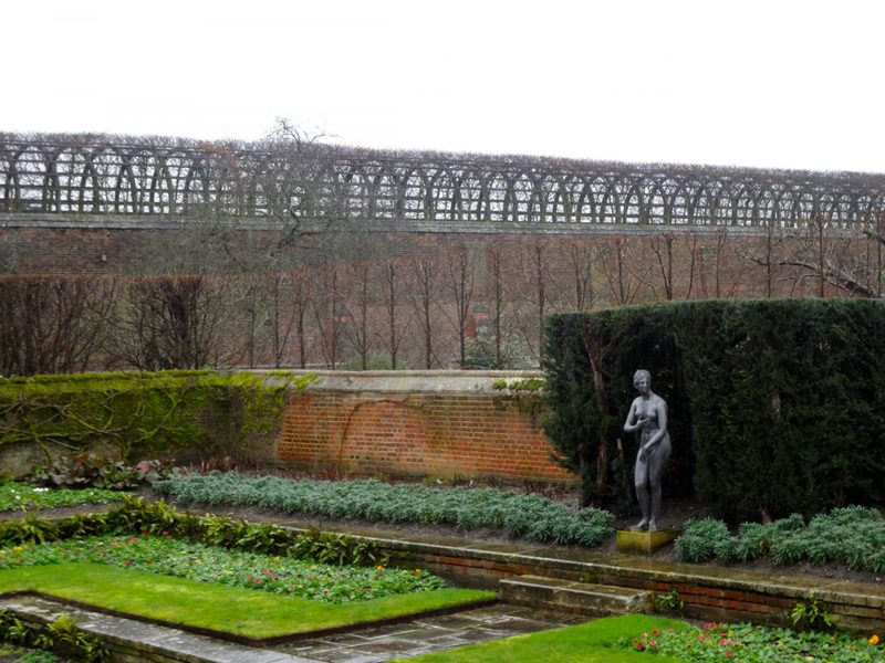 Gardens at Hampton Court Palace