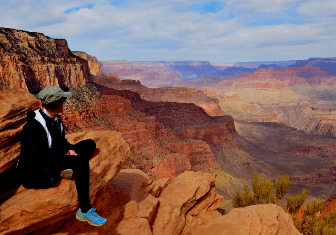 Peering into the canyon at Cedar Ridge (2014)