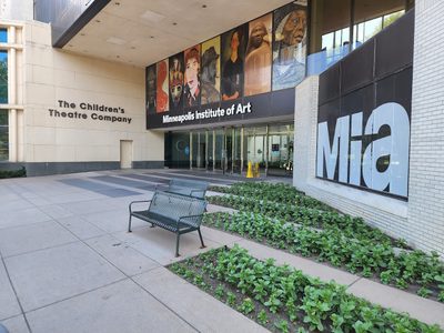 Minneapolis Institute of Art Entrance