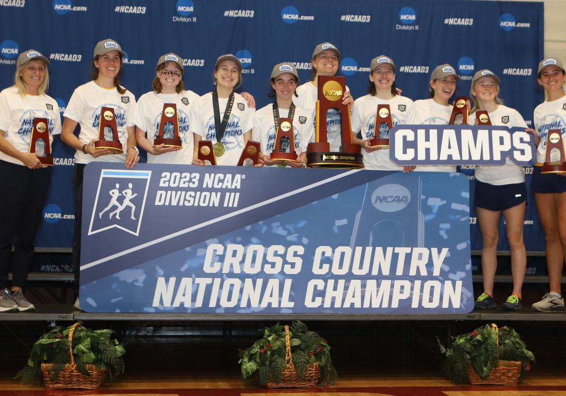 Women's Cross Country wins NCAA DIII National Championship.