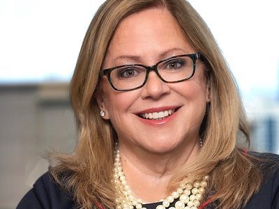 Debra Ponce de Leon '81
