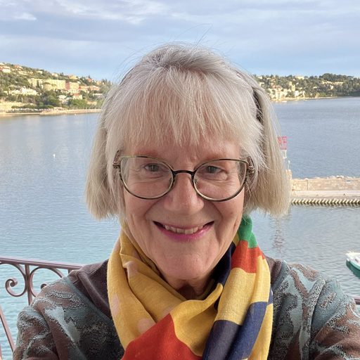 Jean Thomson '70 Head and shoulders portrait