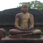 Meditating Buddha (dhyana mudra), Polonnaruwa