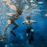 Two Carls underwater in Korea