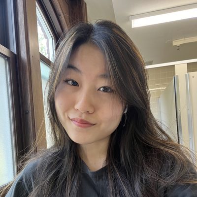 Photo of Lauren Kim