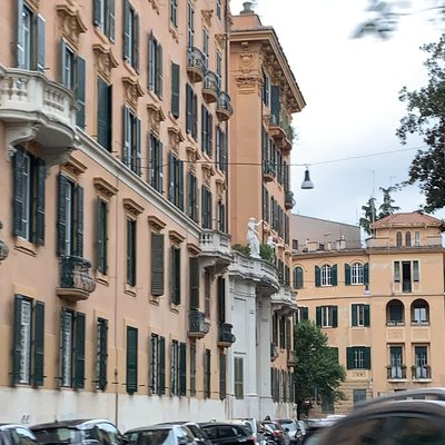 Streets and buildings in Rome