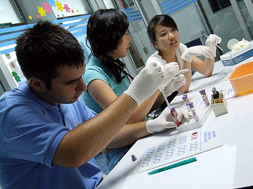 Students at a lab table