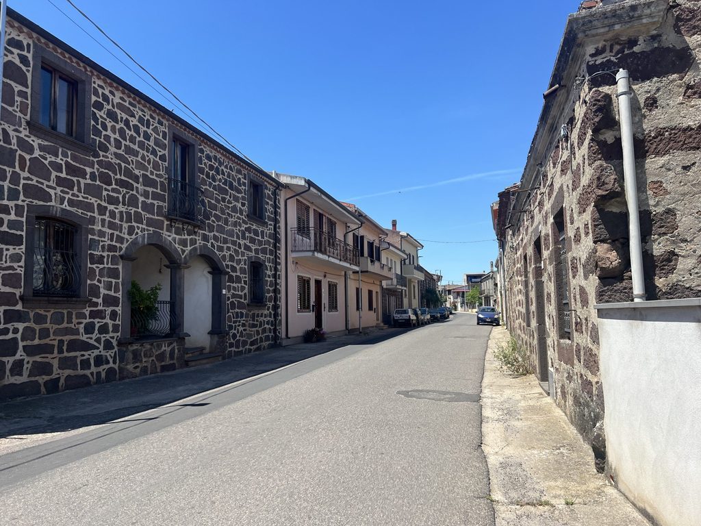 Street in Sardenga