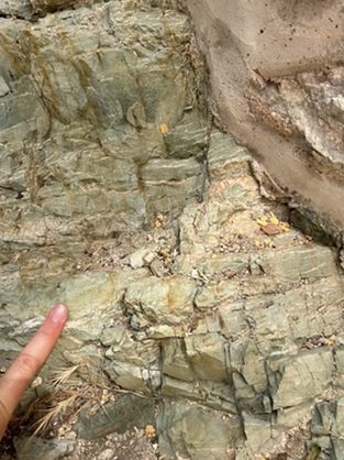 A rock that is potentially chert